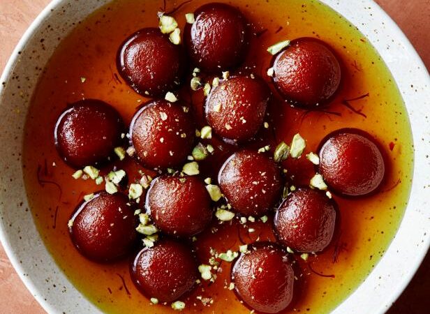 The Complete Guide to Indian Gulab Jamuns and How to Make Them at Home